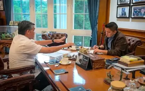 Diskusi Strategis: Seskab Teddy Indra Wijaya Dan Menaker Yassierli Bahas Penambahan Kuota Magang Nasional 2026-2027